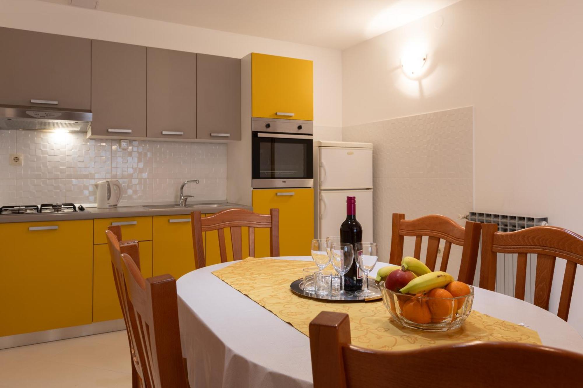Brela Family Apartment 外观 照片